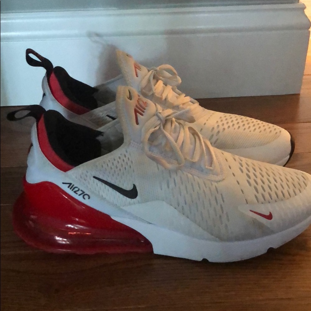 Air Max 270 Size 9.5 Men’s white/ red